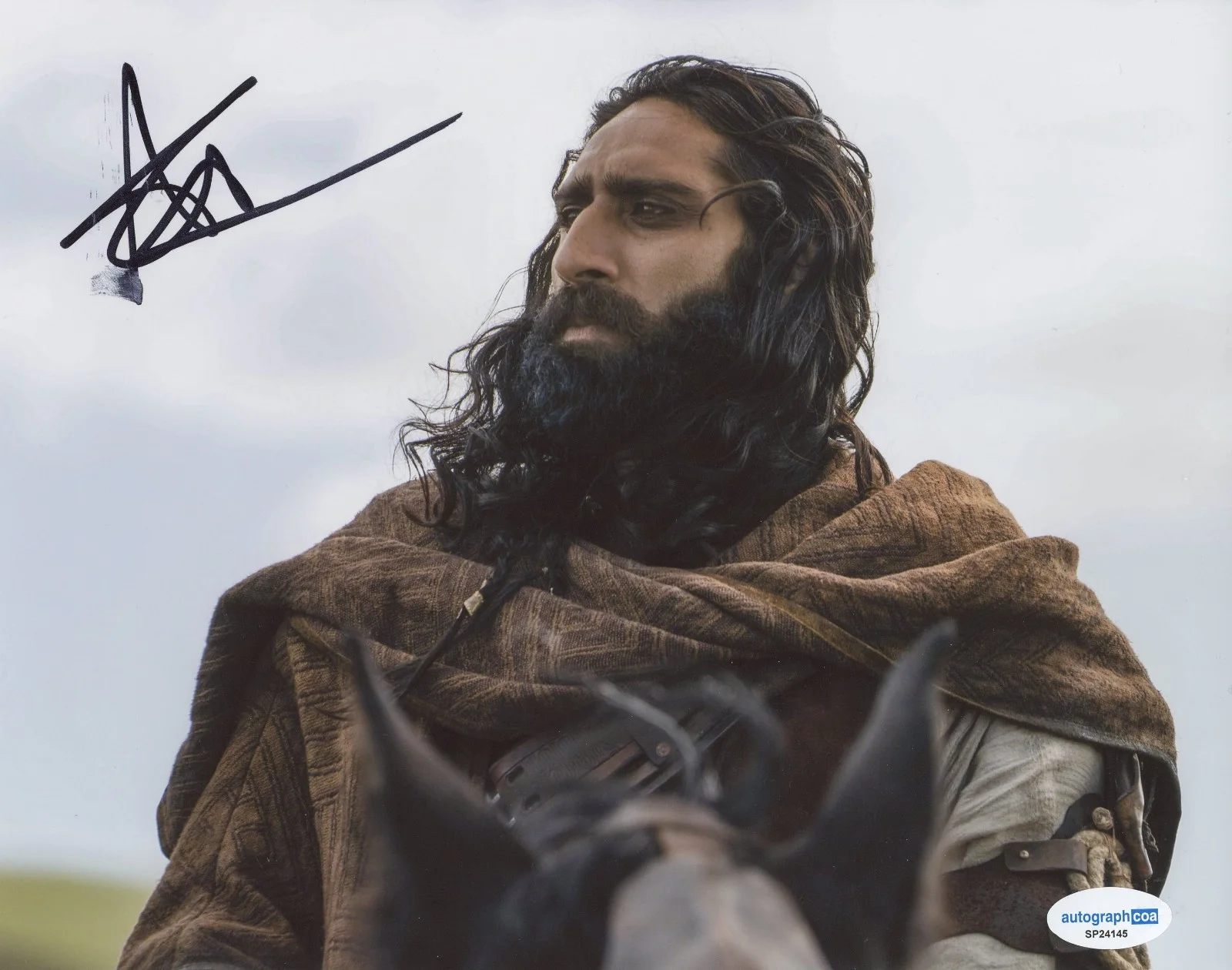 Amar Chadha-Patel — Amar-Chadha Patel Signed Autographed WILLOW 'Thraxus Boorman' 8x10 Photo ACOA A, изображение 2