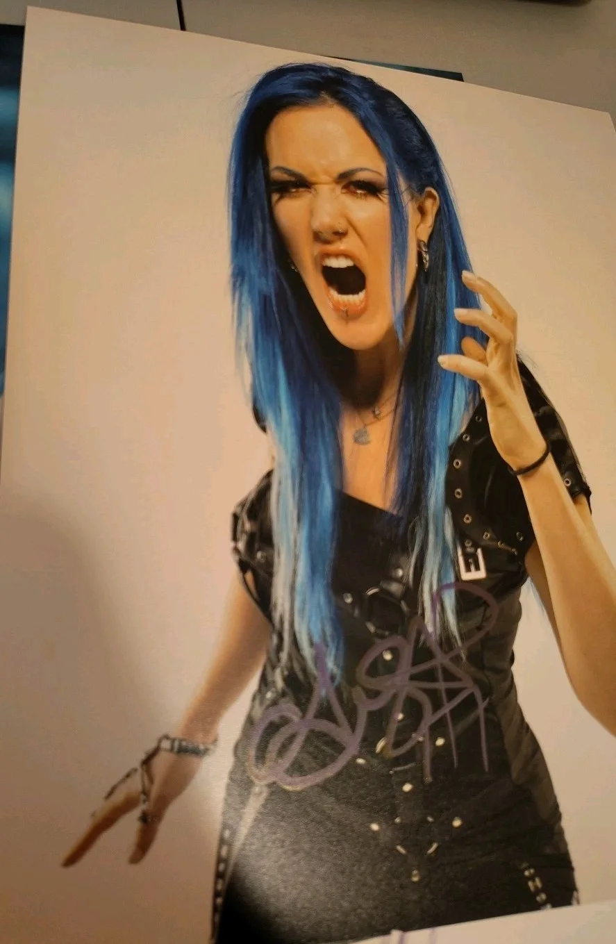 Arch Enemy Signed 8x10 Band Alissa Gluz White Alyssa, изображение 2