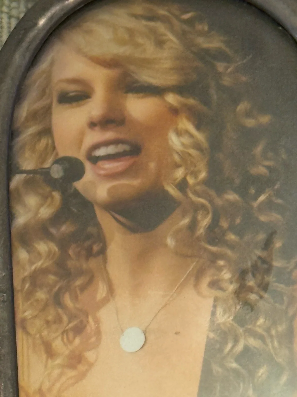 Beautiful photo of Taylor Swift, image 2