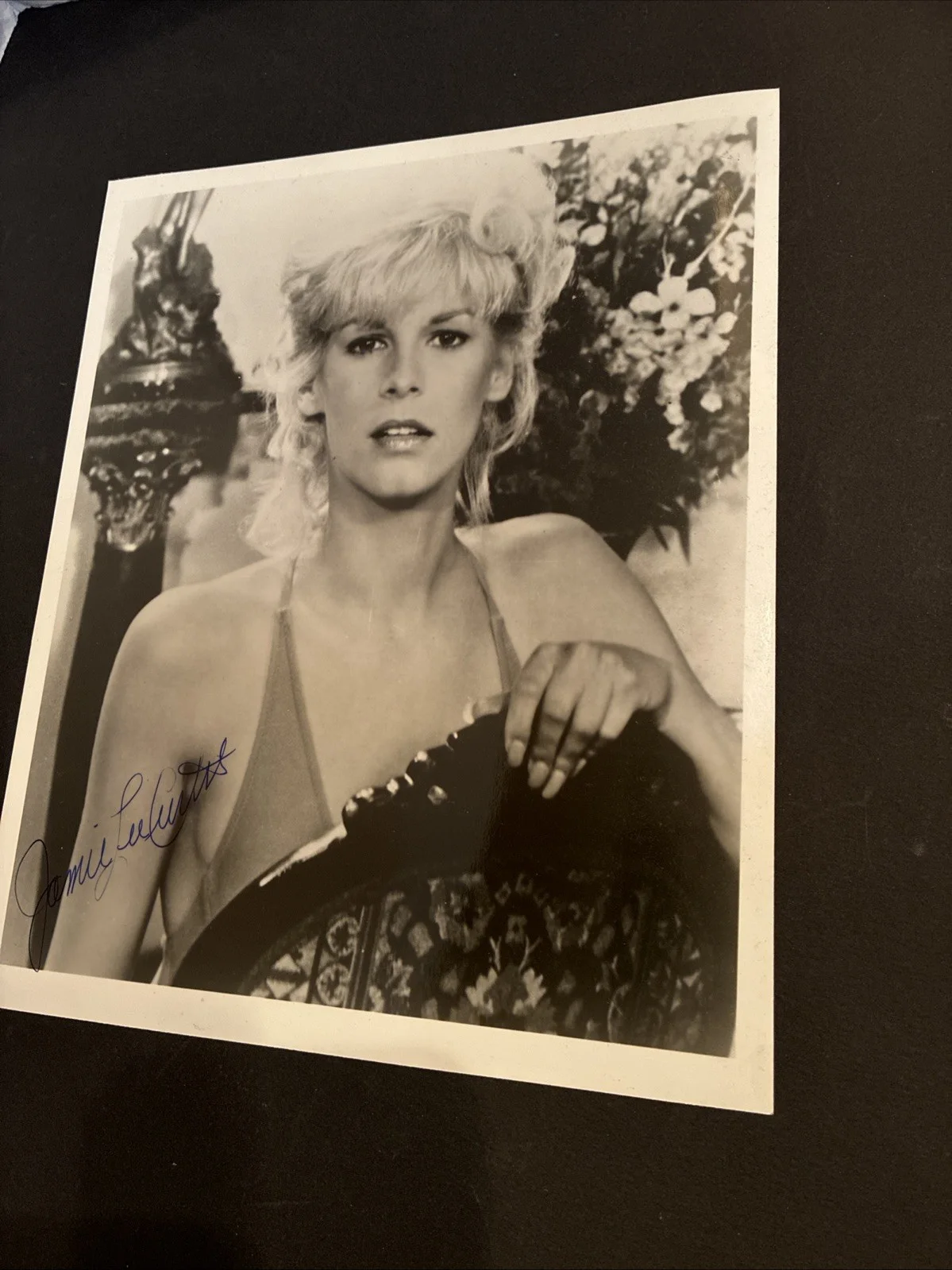 Jamie Lee Curtis 8x10" Black And White Glossy Photo, изображение 4