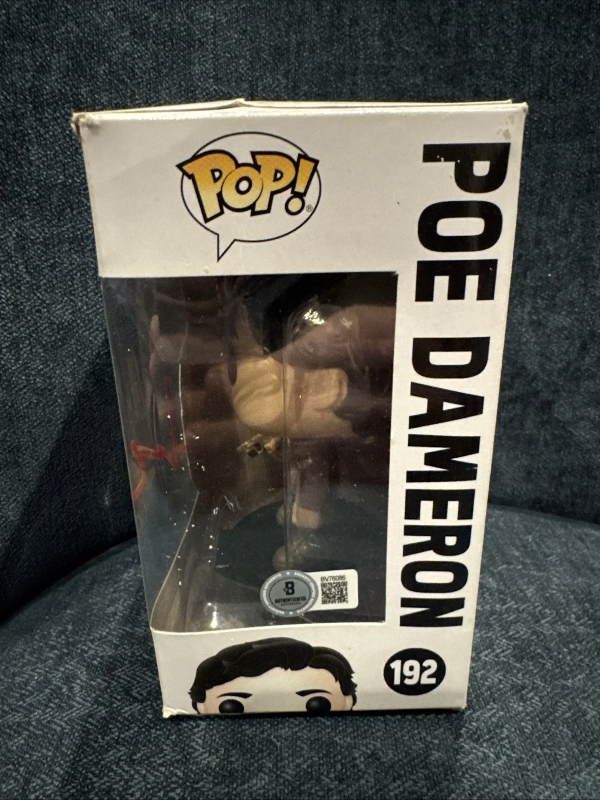 Oscar Isaac — Oscar Isaac Signed Poe Dameron Funko Pop 192 Star Wars Moon Knight Damaged BAS, image 2