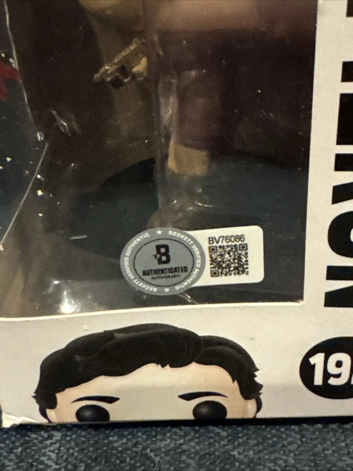 Oscar Isaac — Oscar Isaac Signed Poe Dameron Funko Pop 192 Star Wars Moon Knight Damaged BAS, image 3