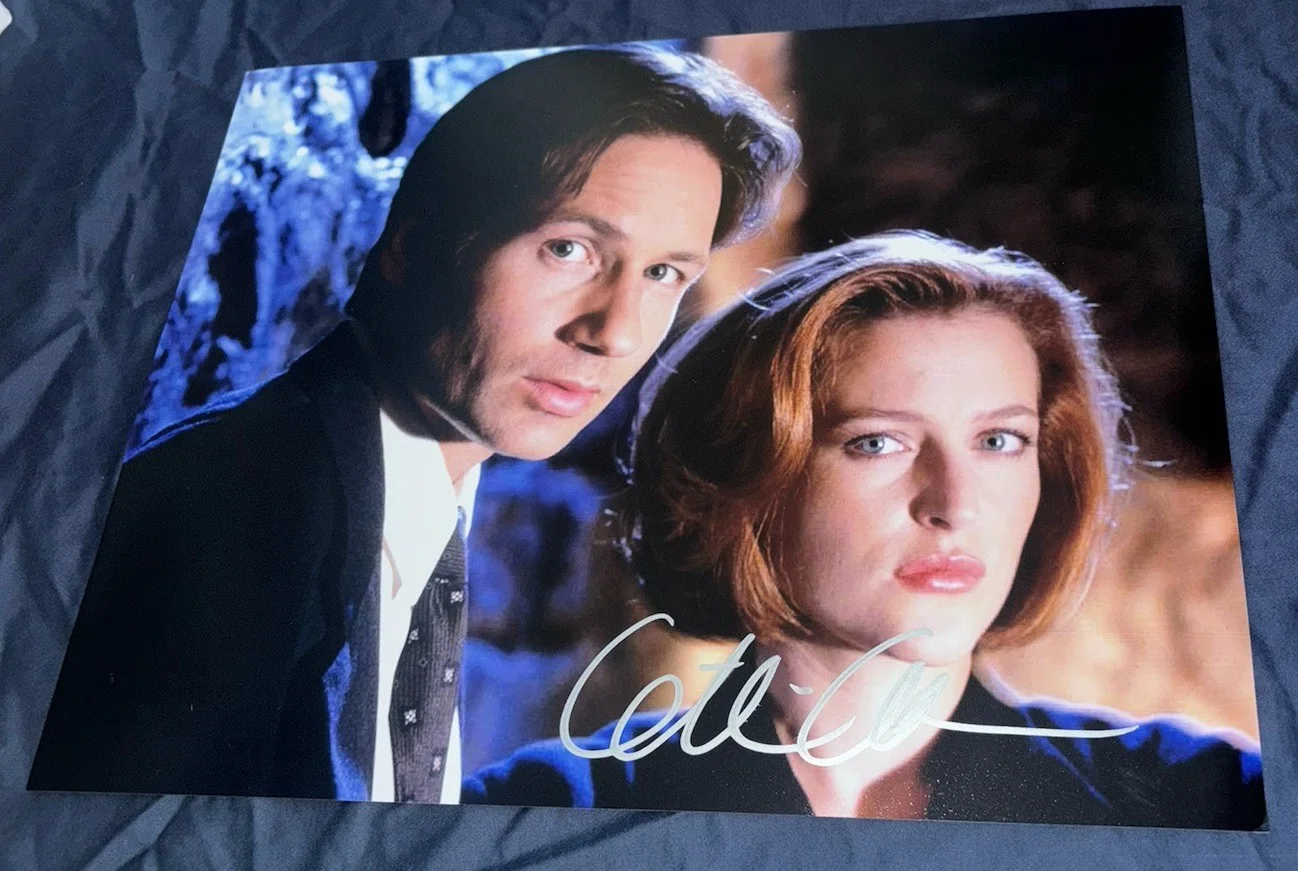 Gillian Anderson Signed 11x14 Photo The X Files Dana Scully, image 2