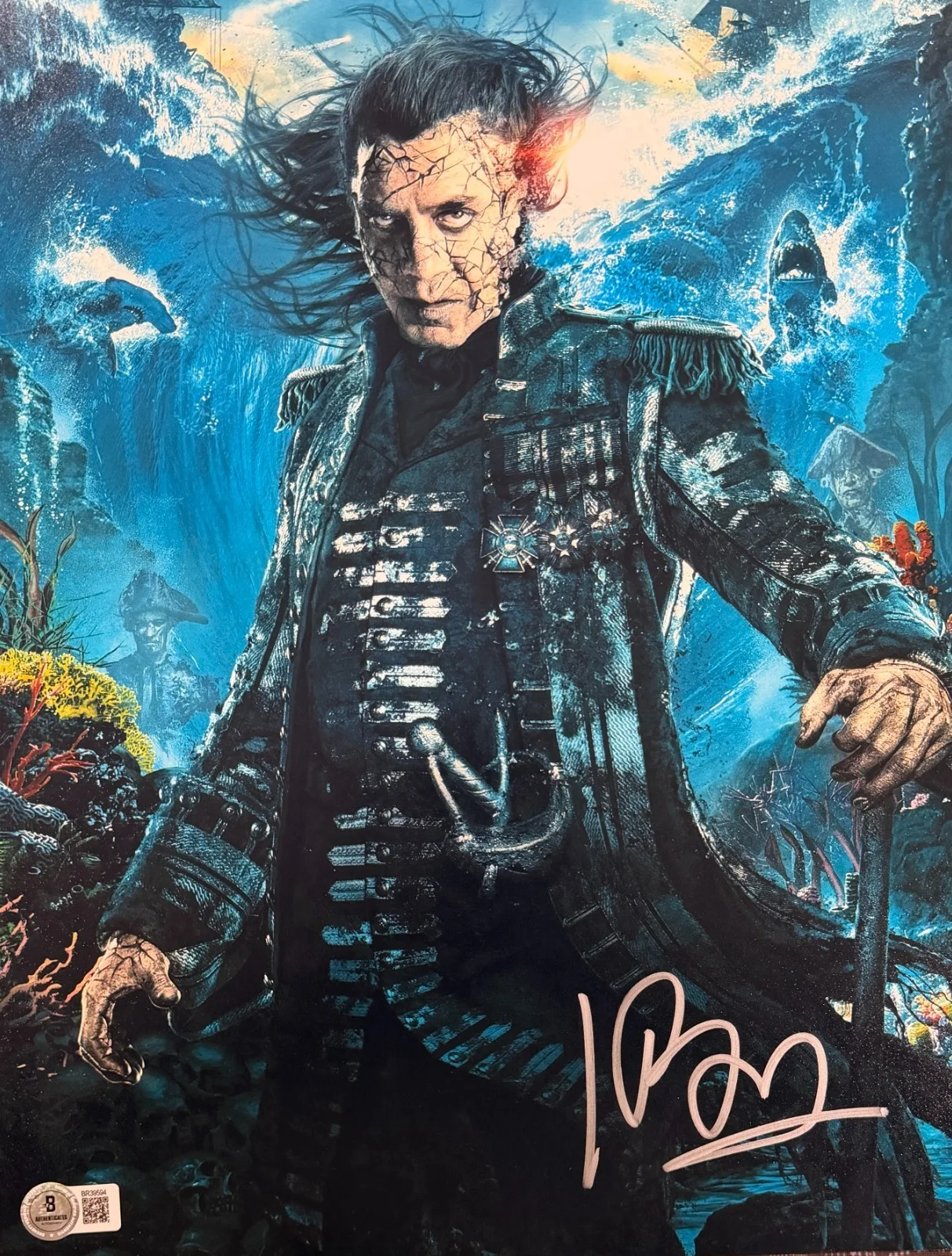 Javier Bardem — Javier Bardem Signed 11x14 Photo Pirates of the Caribbean Autograph Beckett