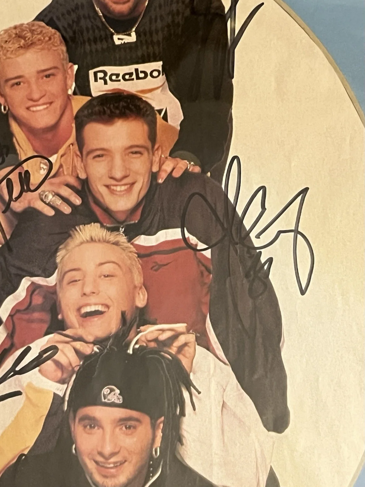 Lance Bass, JC Chasez, Joey Fatone, Chris Kirkpatrick, Justin Tim — NSYNC Full Band Signed From Concert Justin Timberlake -Jan 15th 1999, изображение 3