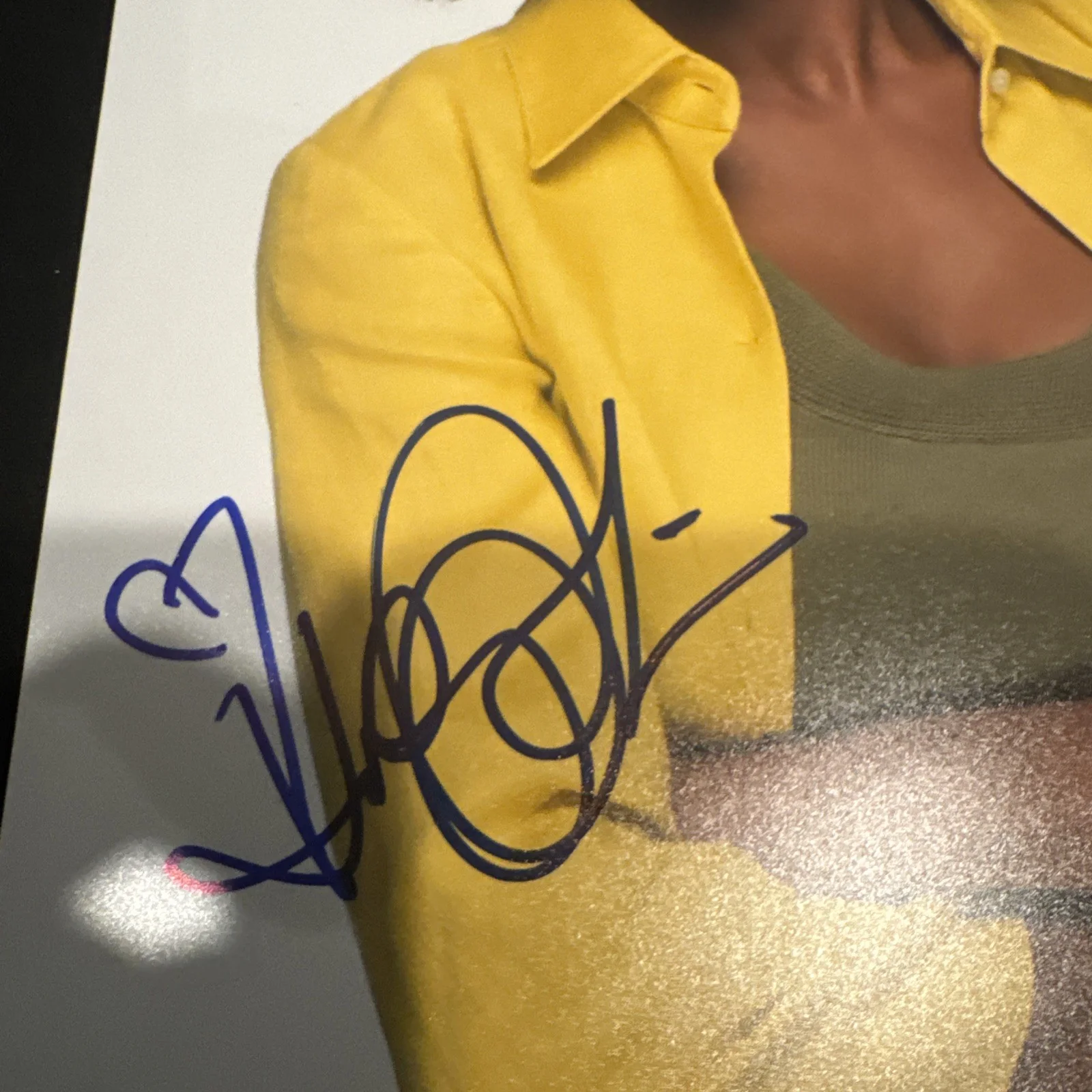 Holly Robinson peete signed 8x10 JSA COA, image 3
