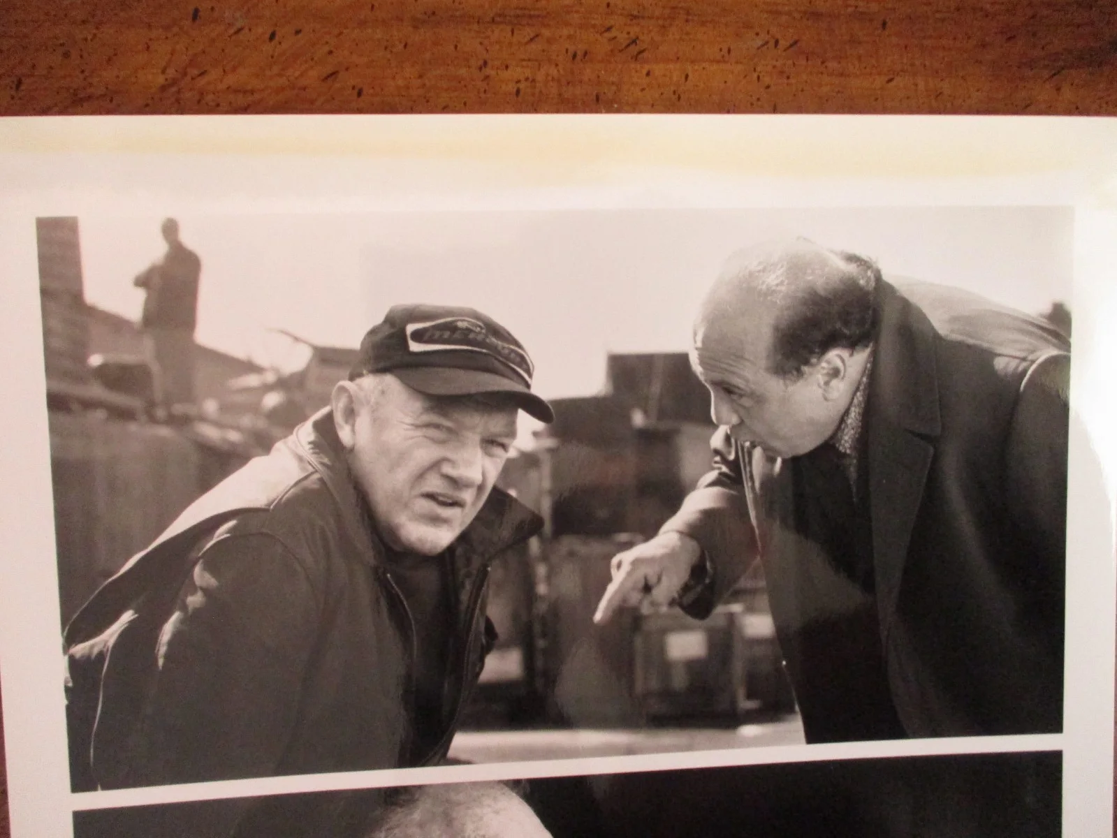 Rebecca Pidgeon/Gene Hackman/Danny DeVito("HEIST")2001 8 x 10 B & W Press Photo, изображение 2