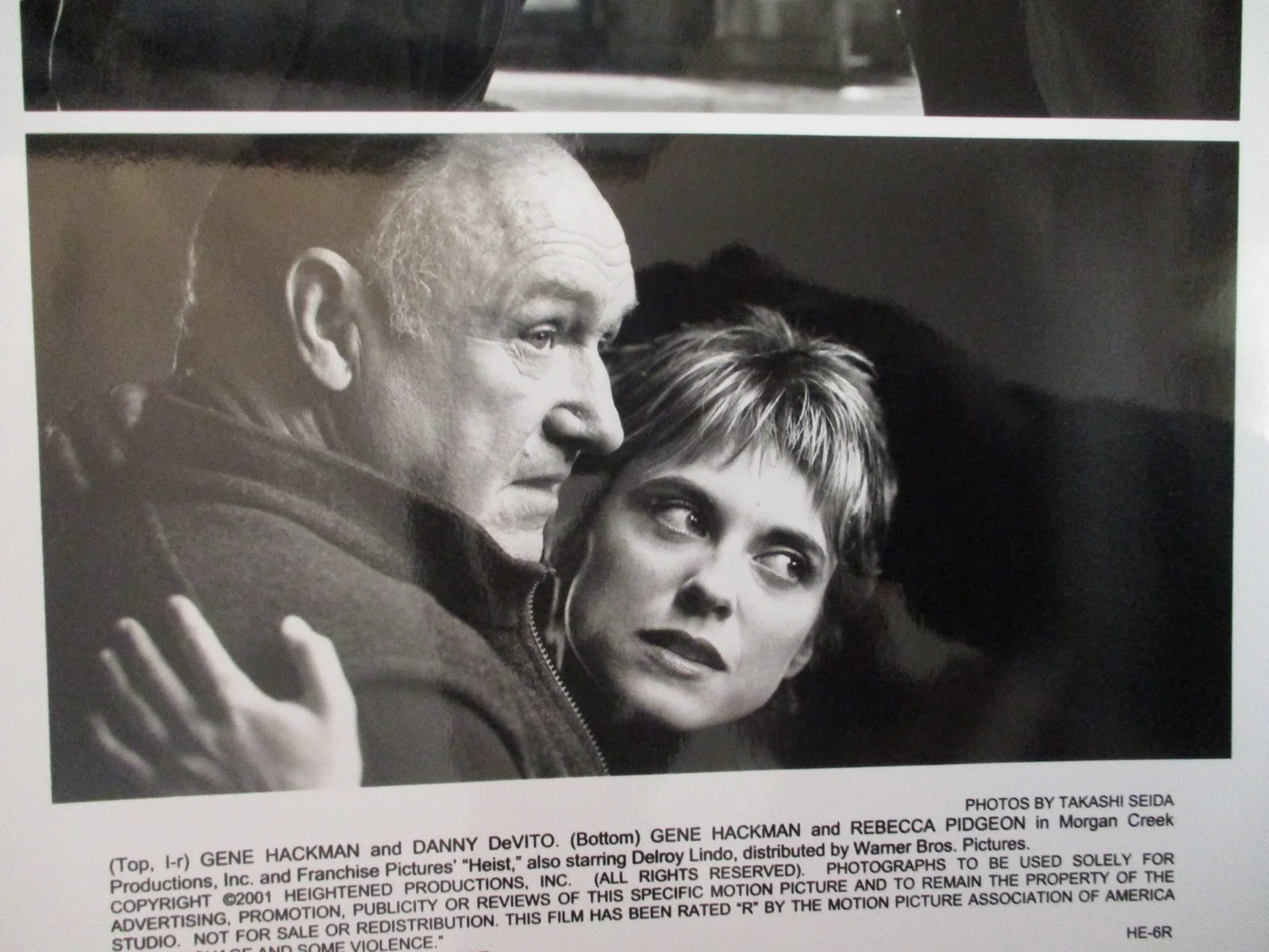 Rebecca Pidgeon/Gene Hackman/Danny DeVito("HEIST")2001 8 x 10 B & W Press Photo, изображение 3