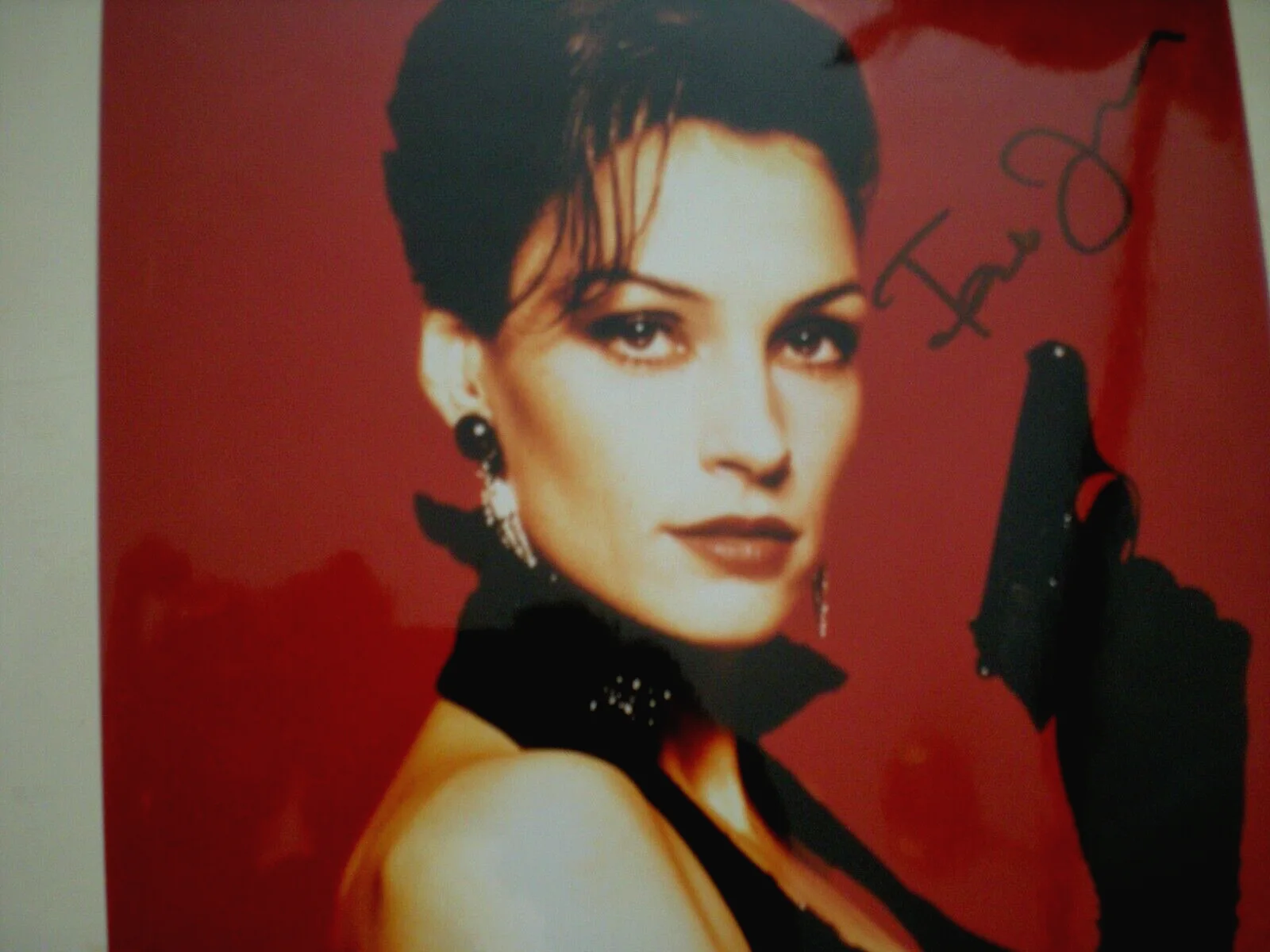 FAMKE JANSSEN — SIGNED PHOTO BEAUTIFUL FAMKE JANSSEN "ONATOPP" "GOLDENEYE" JAMES BOND COA, изображение 4
