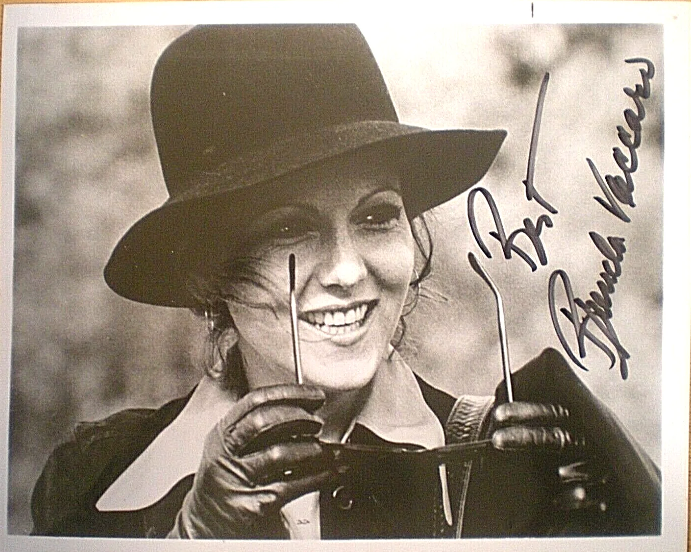 BRENDA VACARRO — HAND SIGNED PHOTO BEAUTIFUL BRENDA VACCARO STARRED IN MIDNIGHT COWBOY, image 3