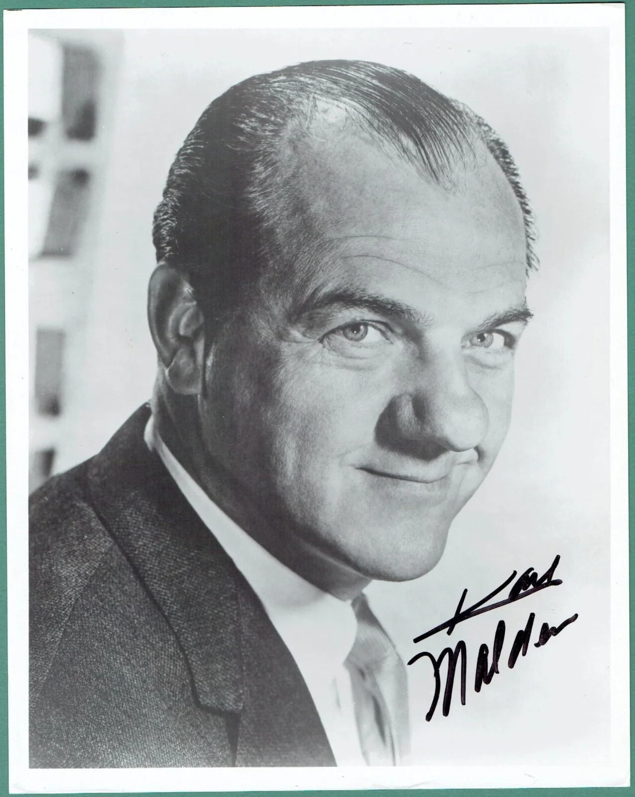 KARL MALDEN — KARL MALDEN SIGNED PHOTO AUTOGRAPH 8 X 10 TV AND MOVIE ACTOR