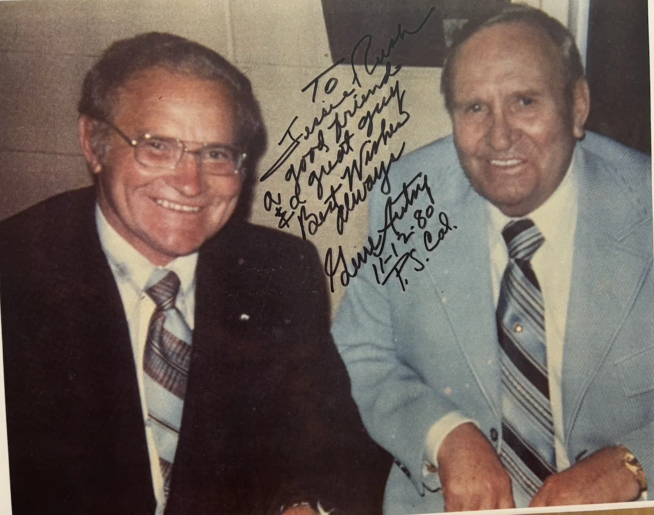 GENE AUTRY — GENE AUTRY SIGNED PHOTO -14 X 11-INSCRIPTION 11-12-80 OWNER OF THE ANGELS COA, изображение 3