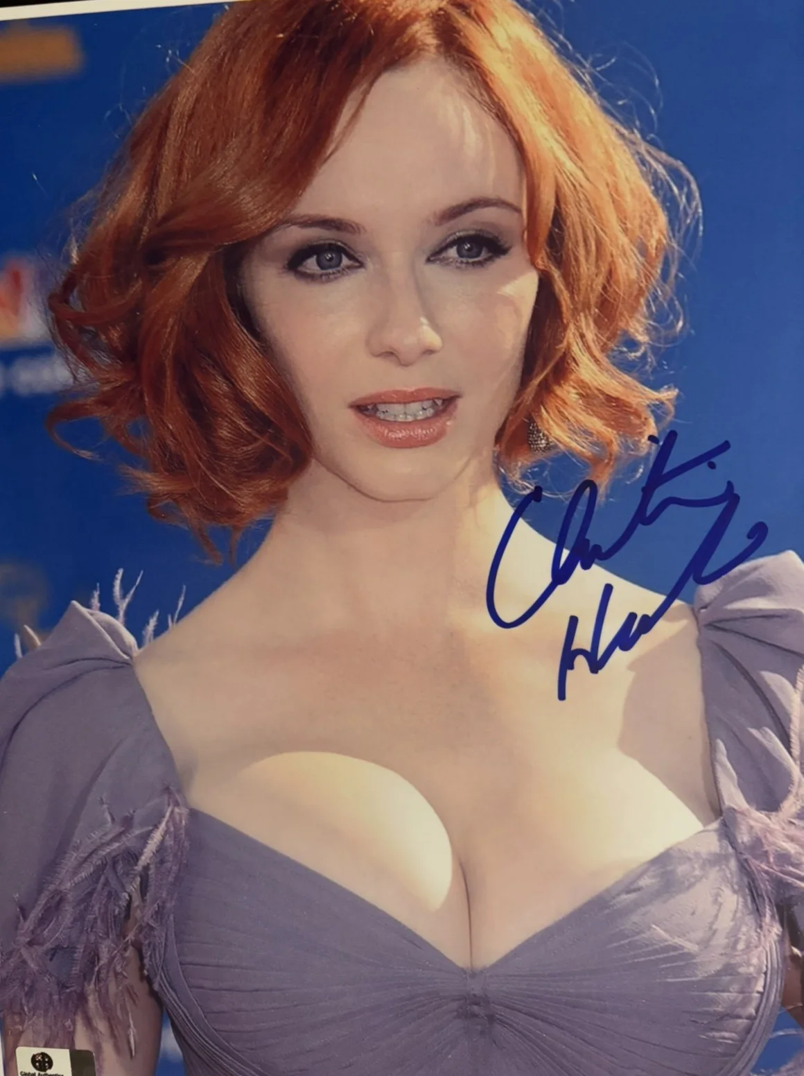CHRISTINE HENDRICKS — CHRISTINE HENDRICKS SIGNED PHOTO -BEAUTIFUL -STARRED IN "MAD MEN" CERT GA, image 5