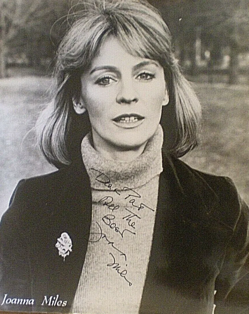 JOANNA MILES — HAND SIGNED BEAUTIFUL PHOTO JOANNA MILES PLAYED 'SAREK'S' WIFE IN "STAR TREK", изображение 3