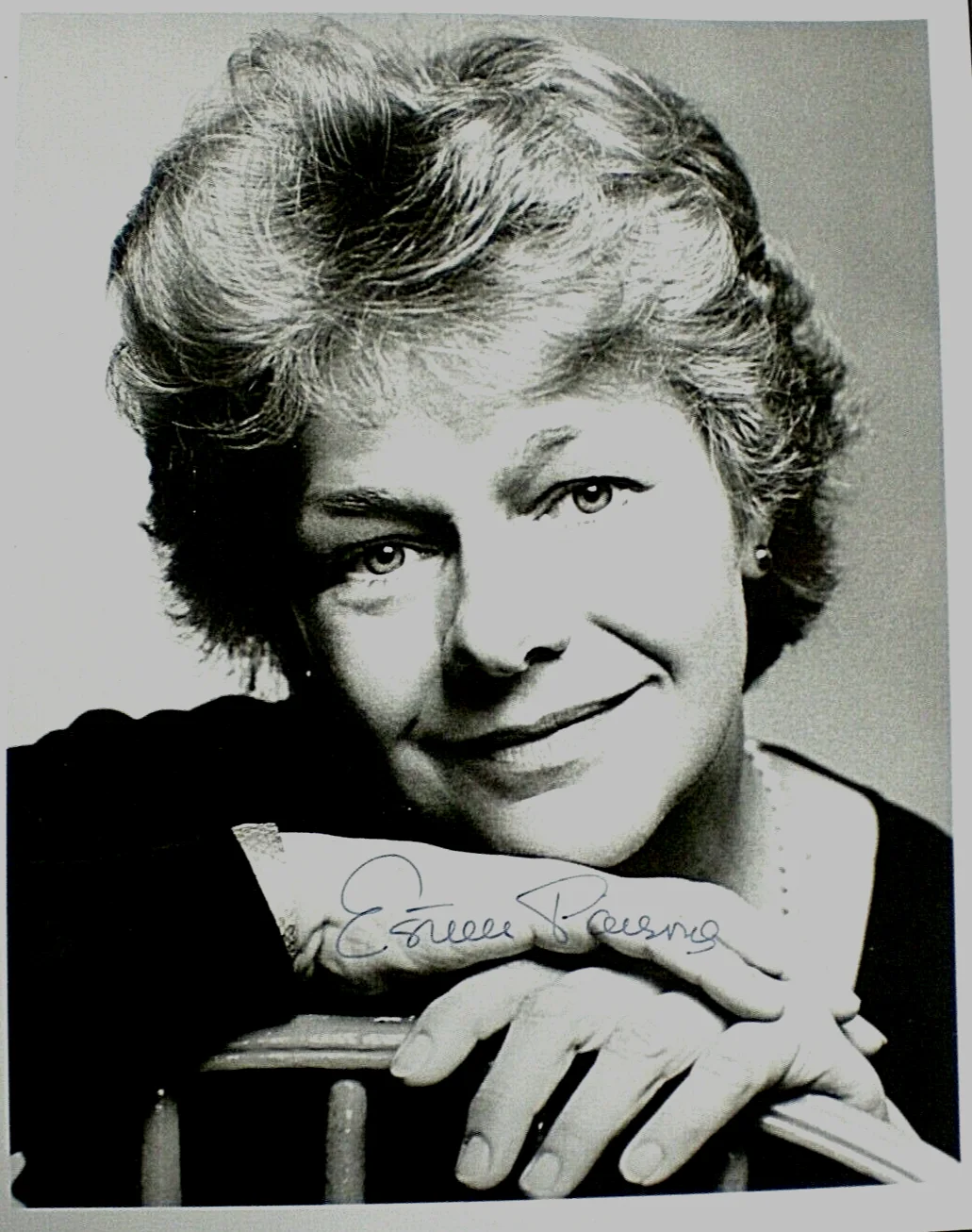 ESTELLE PARSONS — ESTELLE PARSONS SIGNED PHOTO-WON OSCAR FOR "BONNIE AND CLYDE"