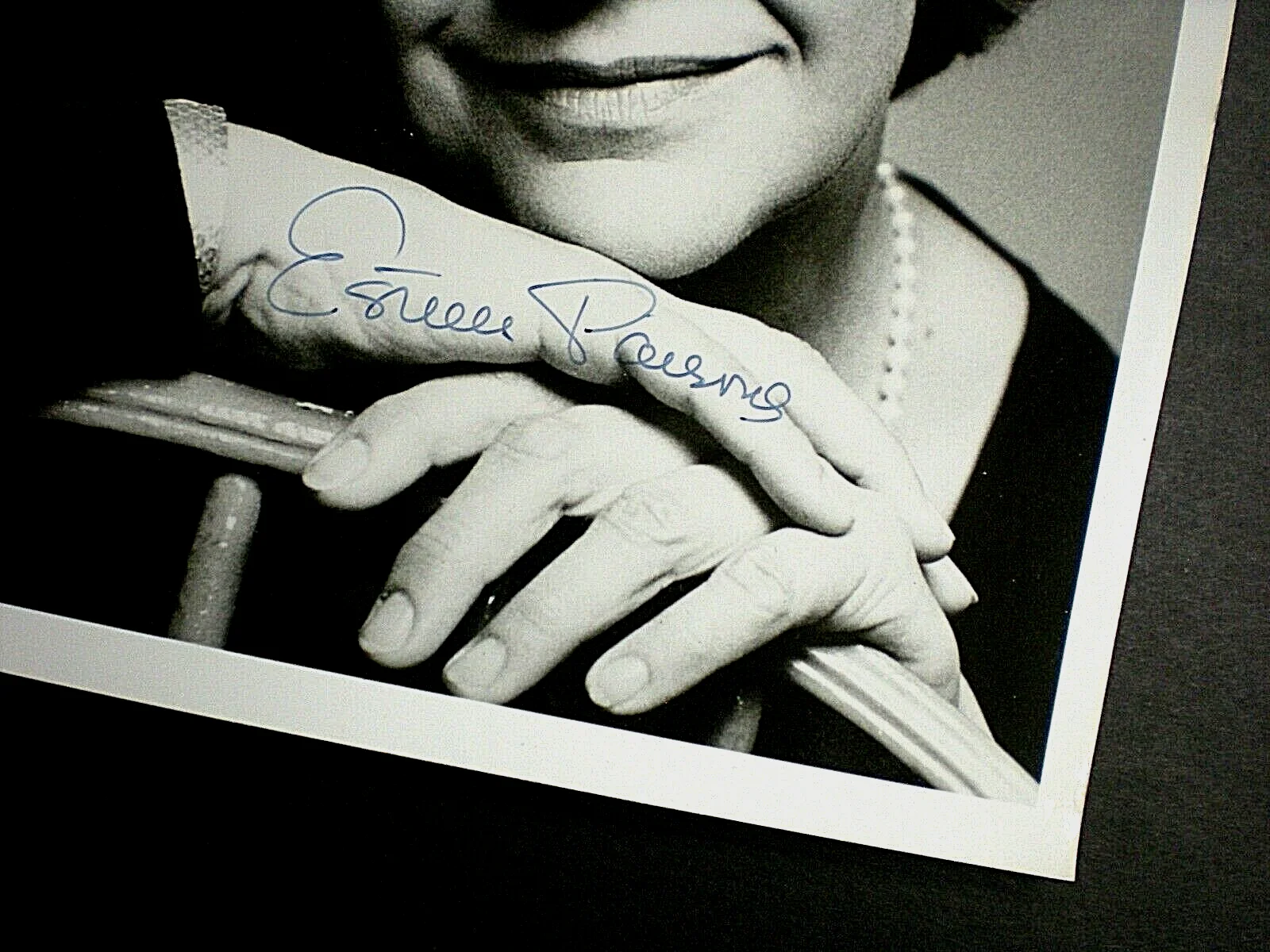 ESTELLE PARSONS — ESTELLE PARSONS SIGNED PHOTO-WON OSCAR FOR "BONNIE AND CLYDE", image 2