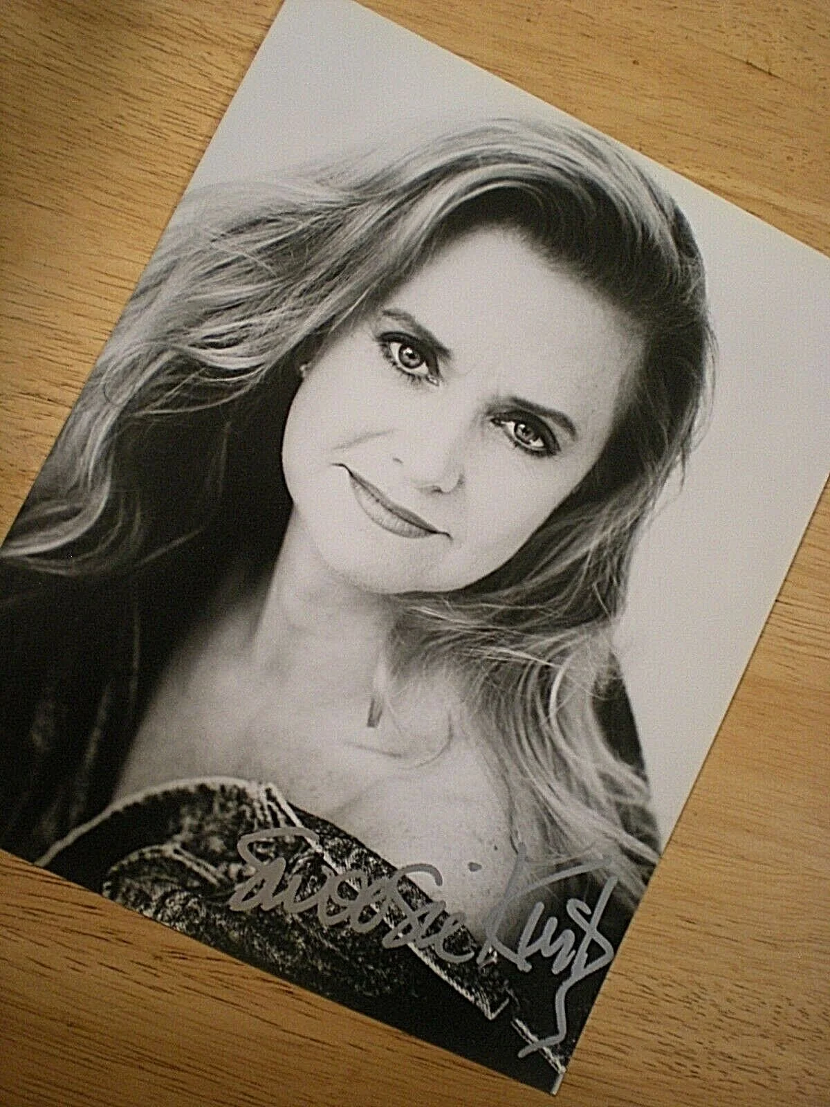 SWOOSIE KURTZ — SIGNED PHOTO SWOOSIE KURTZ-FROZEN & 5TH OF JULY-HEARTBREAK HOUSE TONY AWARD, изображение 3