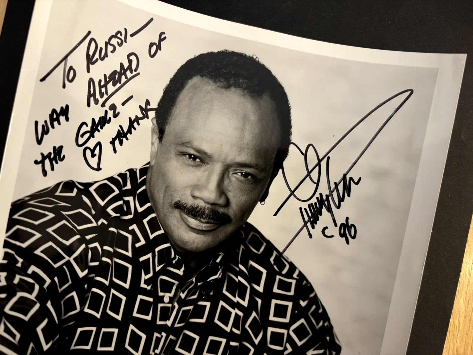 QUINCY JONES SIGNED PHOTO 'GENIUS' GRAMMY AWARD WINNER ICON 'THRILLER' COA, изображение 4