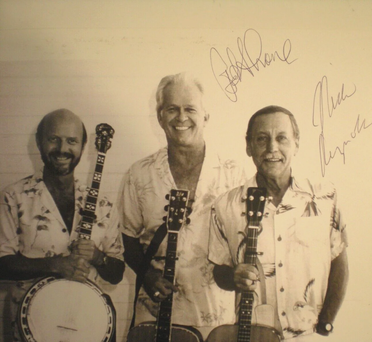 KINGSTON TRIO SIGNED THE LATE BOB SHANE AND NICK REYNOLDS -FOLK SINGERS VINTAGE, изображение 3