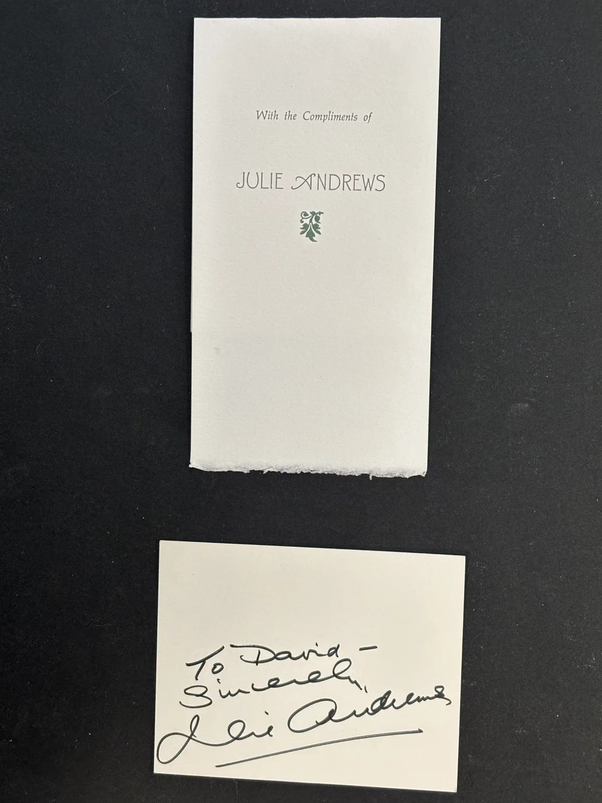 JULIE ANDREWS — JULIE ANDREWS SIGNED CARD-WITH COMPLIMENTS CARD-"THE SOUND OF MUSIC", изображение 3