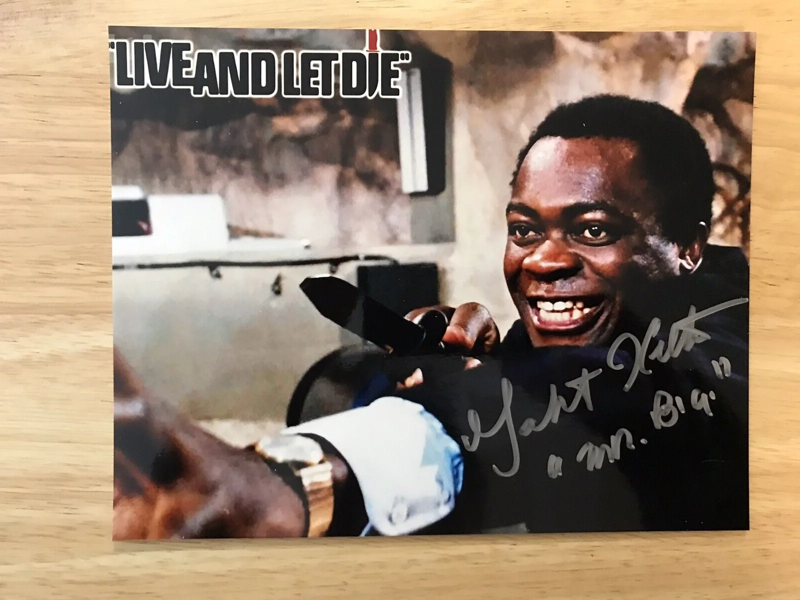 YAPHET KOTTO SIGNED PHOTO AS "DR. KANANGA" LIVE AND LET LIVE -JAMES BOND COA, изображение 5