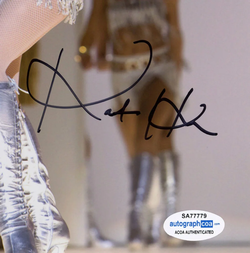 KATE HUDSON — Kate Hudson signed Autographed 8x10 Photo EXACT PROOF a SEXY Song Sung Blue ACOA, изображение 5