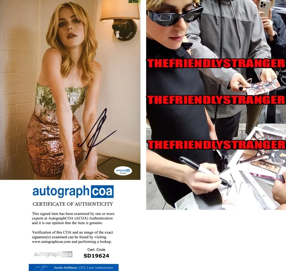 KIERNAN SHIPKA — Kiernan Shipka signed Autographed 8x10 Photo PROOF f Hot SEXY Sabrina ACOA COA