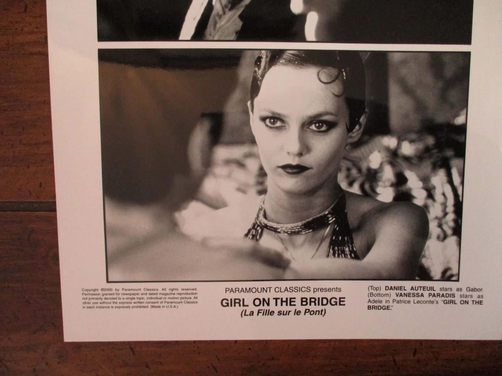 Vanessa Paradis/Daniel Auteuil(GIRL ON THE BRIDGE)2000 8 x 10 B & W Press Photo, изображение 2