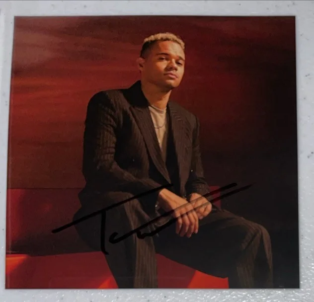 Signed Autographed Tauren Wells Joy In The Morning CD 10 Tracks, изображение 2