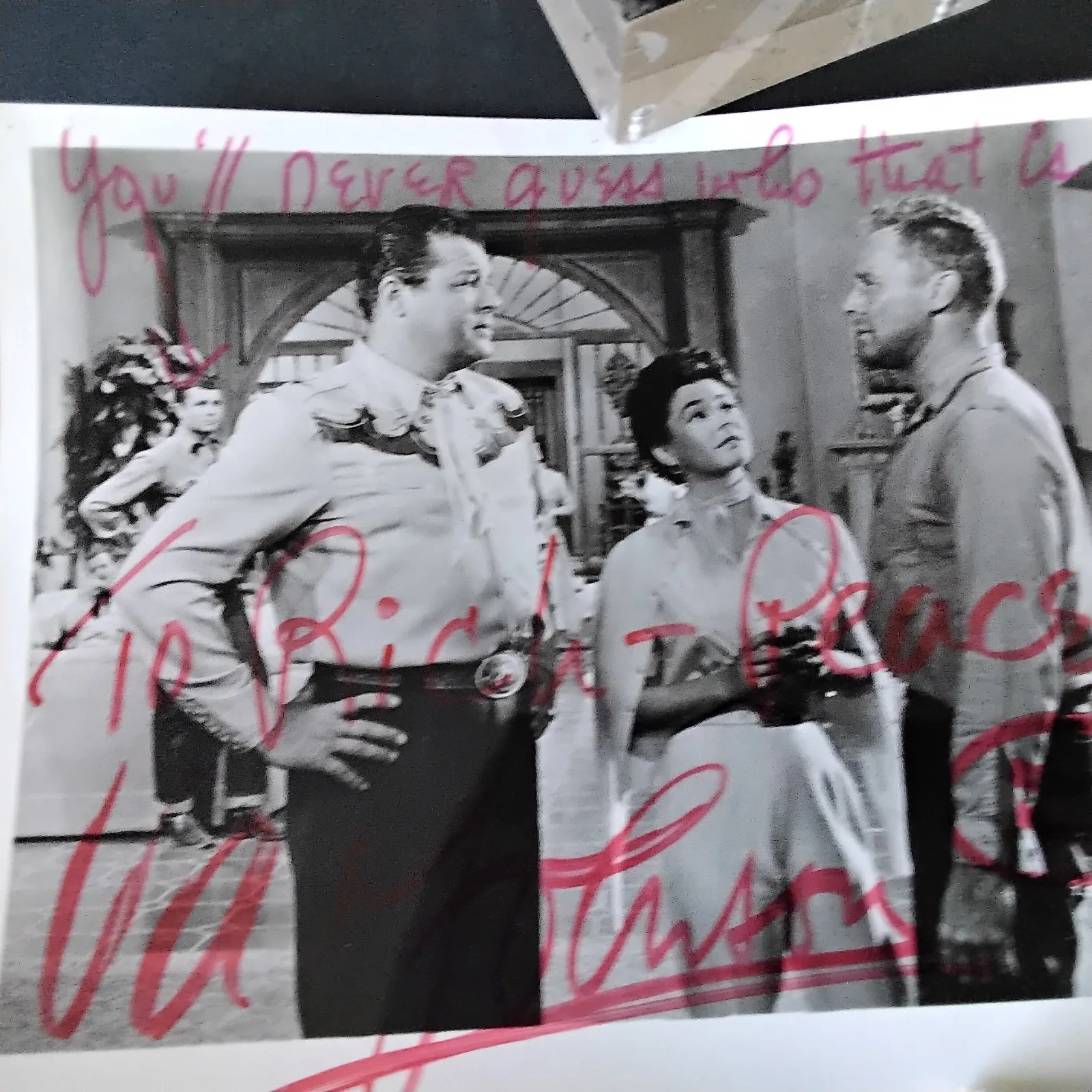 Van Johnson SIGNED Photo 40s Film TV Actor Brigadoon Caine Mutiny Batman Garland, изображение 2