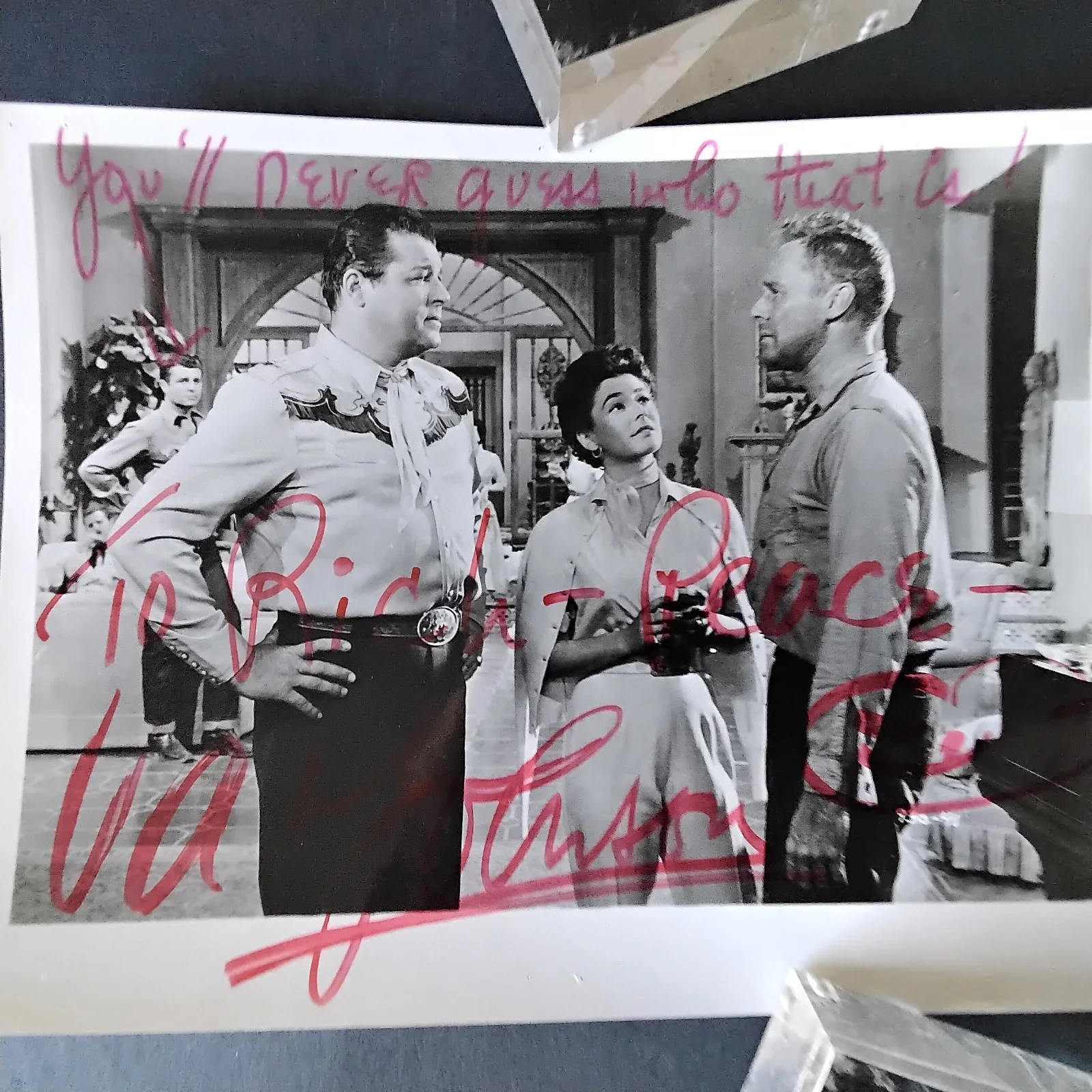 Van Johnson SIGNED Photo 40s Film TV Actor Brigadoon Caine Mutiny Batman Garland, изображение 5
