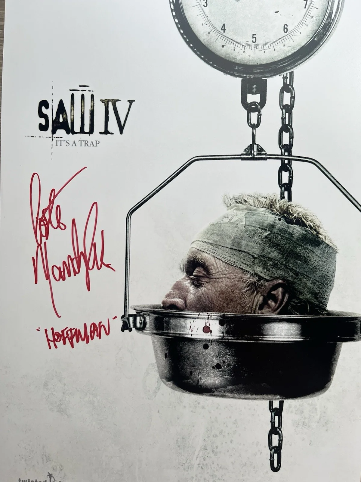 Costas Mandylor — Costas Mandylor Signed Saw IV 11x17 Photo JSA COA Detective Hoffman Jigsaw, изображение 3