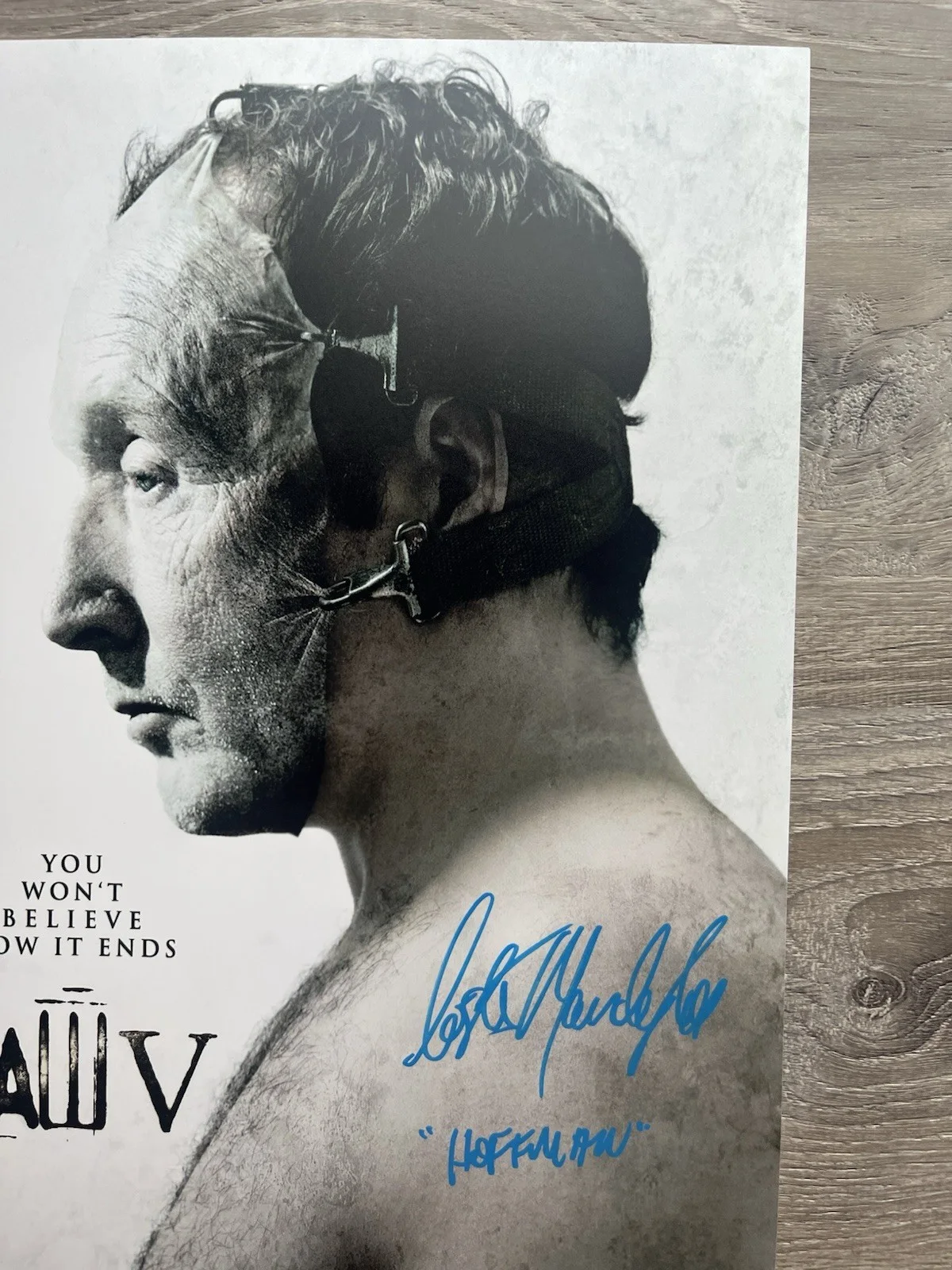 Costas Mandylor — Costas Mandylor Signed Saw V 11x17 Photo JSA COA Detective Hoffman Jigsaw Horror, изображение 3