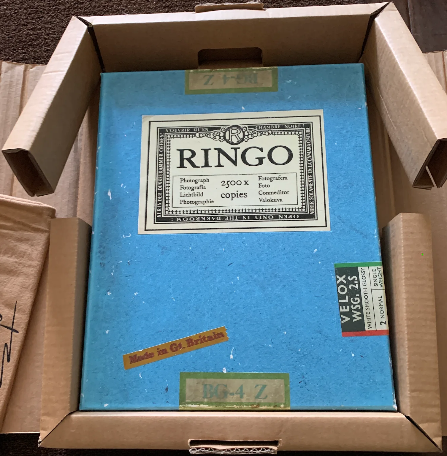 RINGO STARR SIGNED LIMITED EDITION COFFEE TABLE BOOK "PHOTOGRAPH" 1398/2500, image 2
