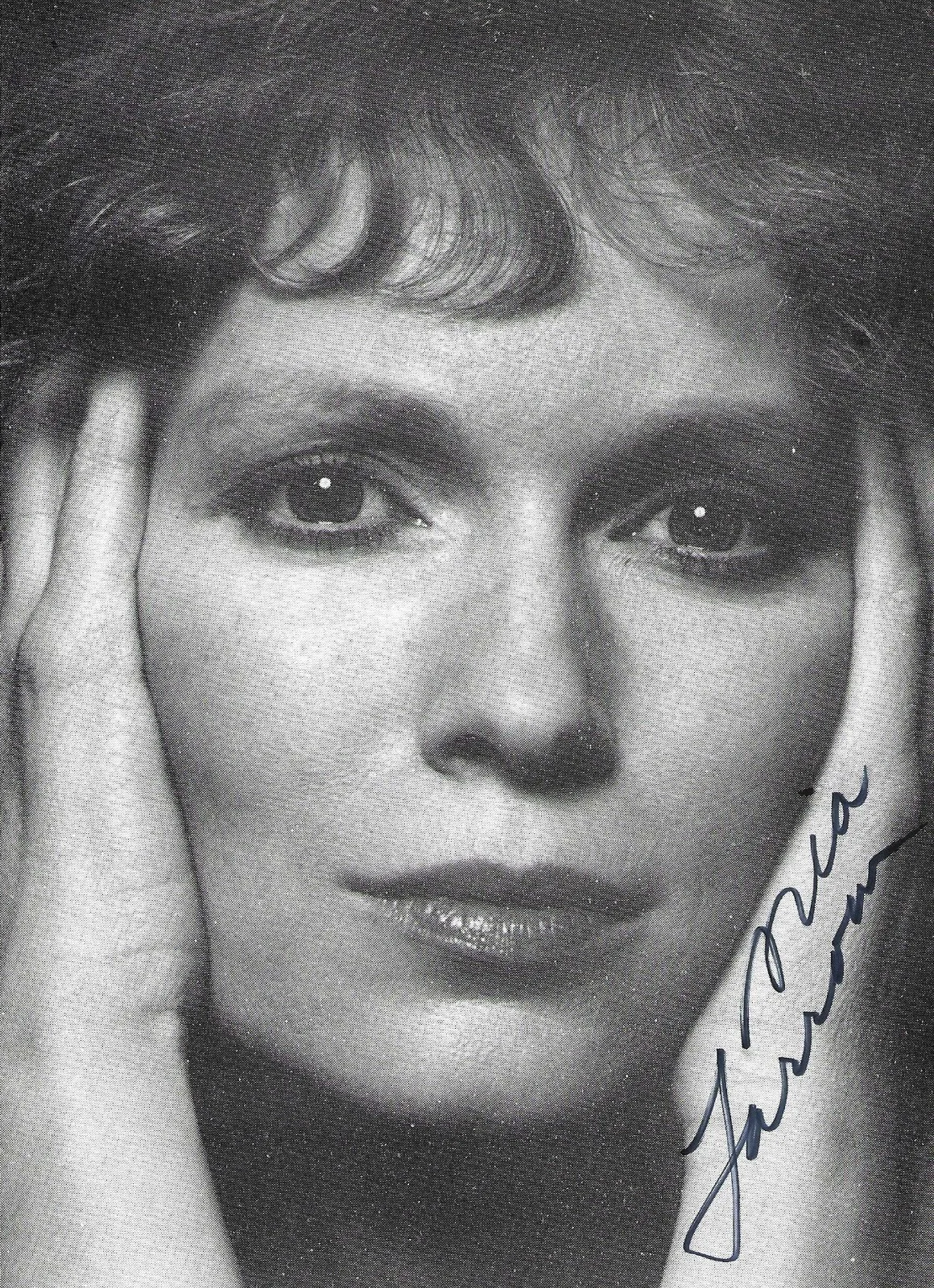Lot of 7 SIGNED .. inc. Kathleen Turner, Twiggy, Mia Farrow, Meryl Streep+ COAs, изображение 5
