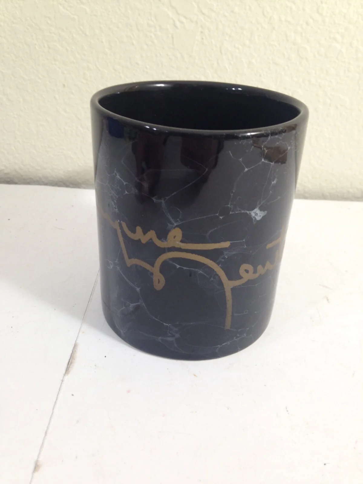 WAYNE NEWTON Signed ceramic Coffee Mug Cup RARE signature cup, image 2