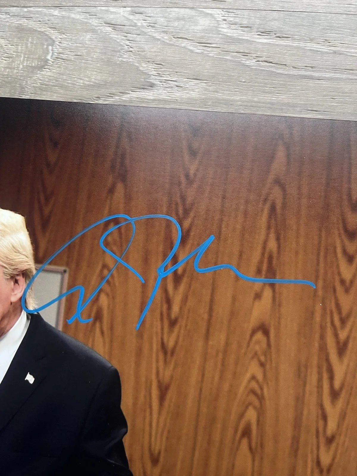 Alec Baldwin — Alec Baldwin Signed SNL Trump 11x14 Photo JSA COA Saturday Night Live, image 4