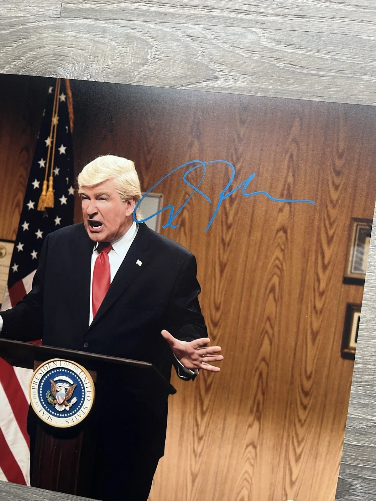 Alec Baldwin — Alec Baldwin Signed SNL Trump 11x14 Photo JSA COA Saturday Night Live, image 5
