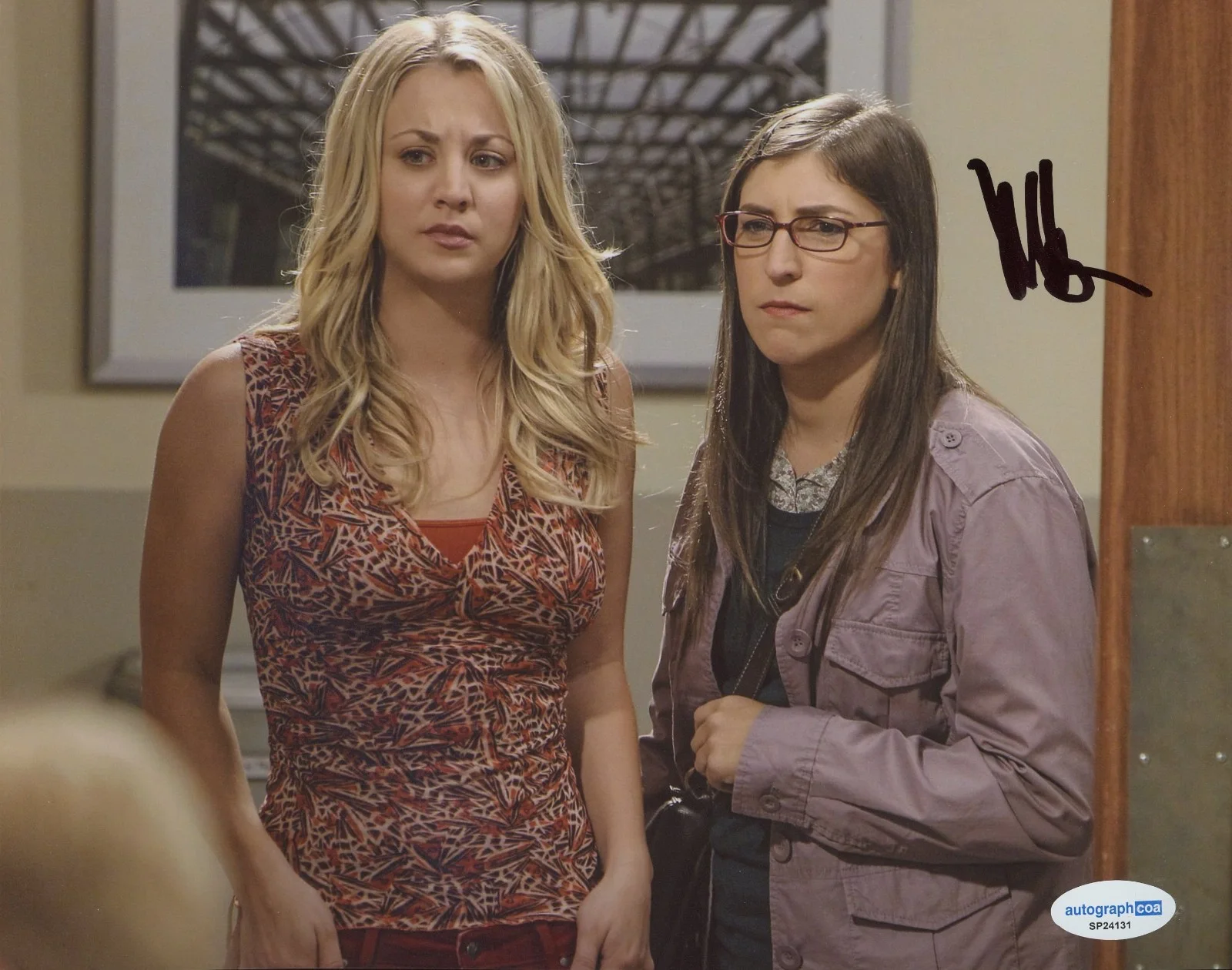 Mayim Bialik — Mayim Bialik Signed THE BIG BANG THEORY Amy Farrah Fowler 8x10 Photo ACOA B, изображение 2