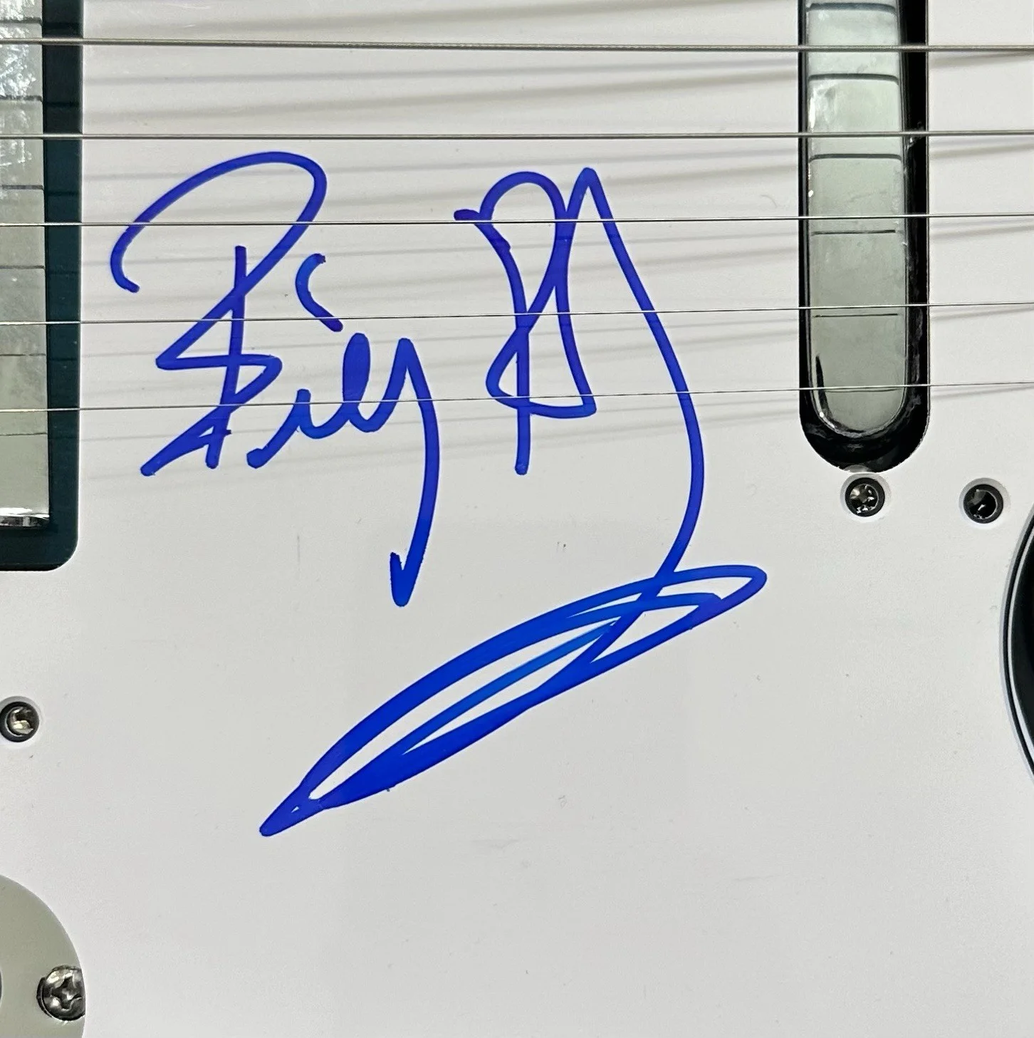 BILLY BOB THORNTON SIGNED GUITAR BILLY BOB AUTOGRAPHED GUITAR BAD SANTA LANDMAN, изображение 2