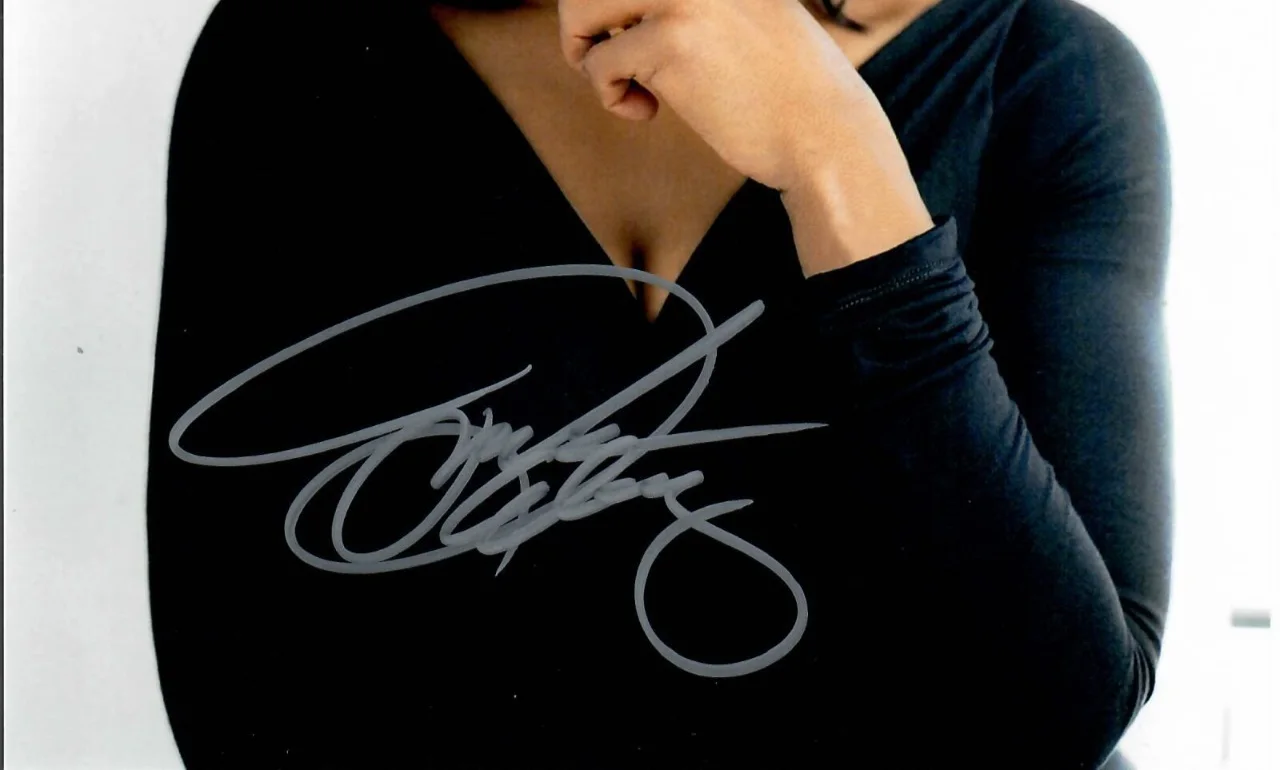 Oprah Winfrey — Oprah Winfrey Talk Show Host Actress Signed Autograph 8x10 Photo TTM COA, изображение 2