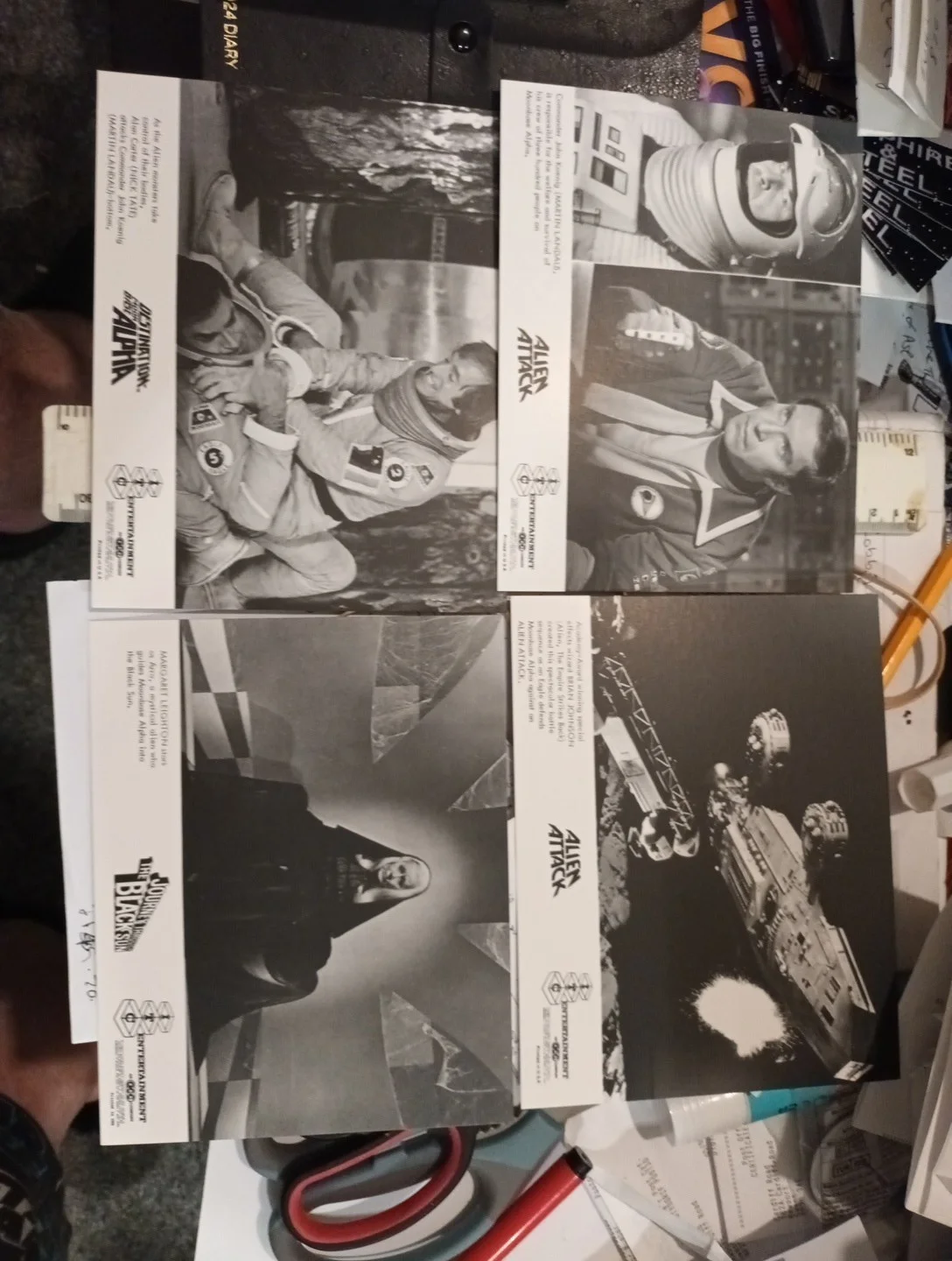 Space 1999. 12 Black &White 7x5ins Movie Lobby Cards. Reproductions. New., изображение 4