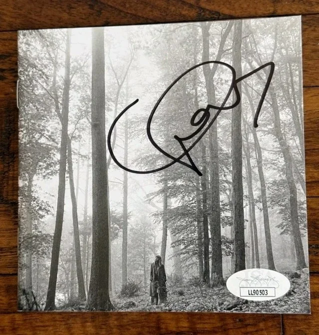 Taylor Swift Signed Folklore CD Booklet JSA Autograph Authentic, image 3