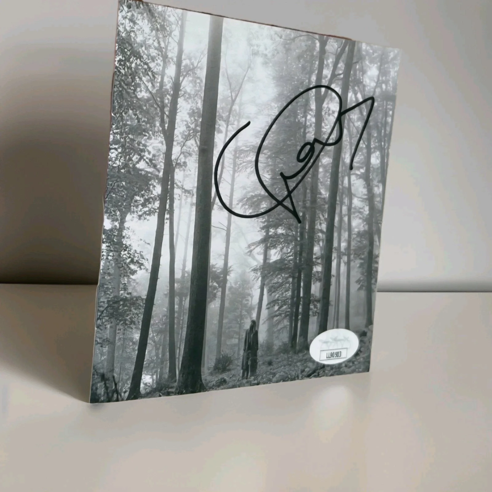 Taylor Swift Signed Folklore CD Booklet JSA Autograph Authentic, image 4