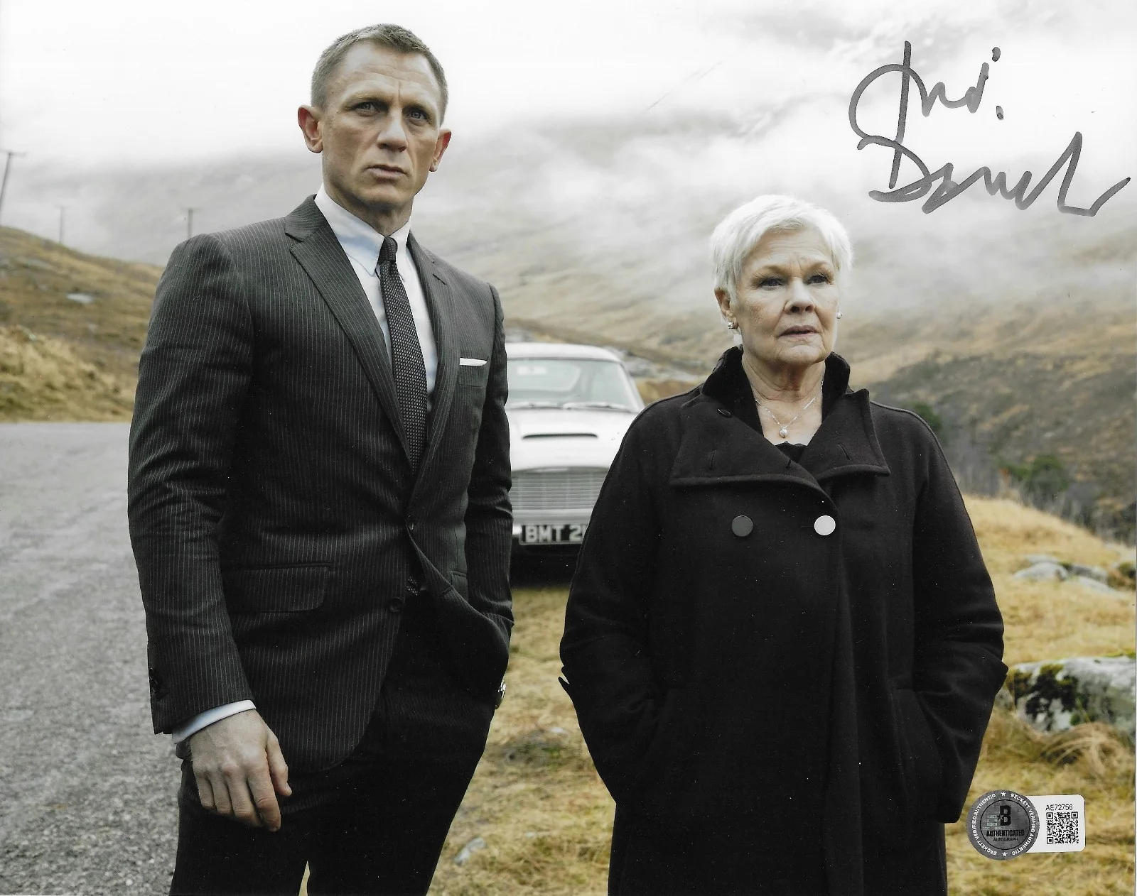 Judi Dench — Dame Judi Dench Skyfall James Bond M BAS Signed 8x10 Photo Autographed 56