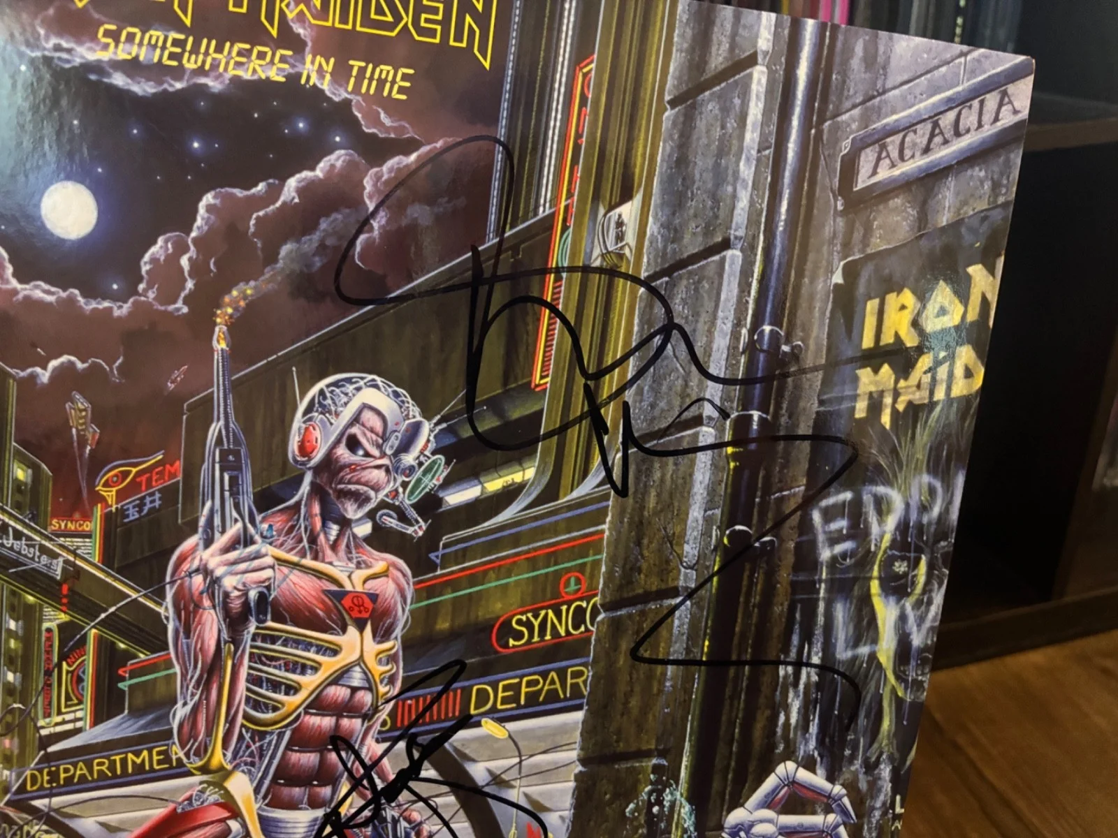 IRON MAIDEN SIGNED AUTOGRAPHED LP VINYL RARE SOMEWHERE TIME X4 BRUCE DICKINSON, image 2