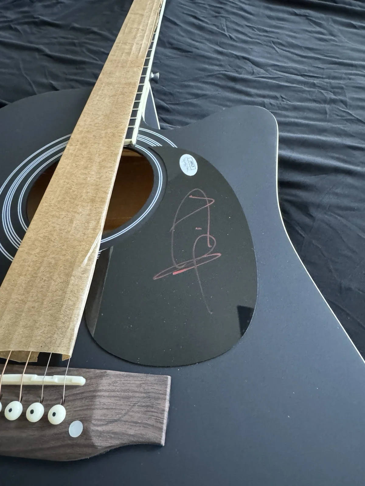 Hardy Signed Acoustic Guitar Custom Country Music Superstar JSA COA, image 2
