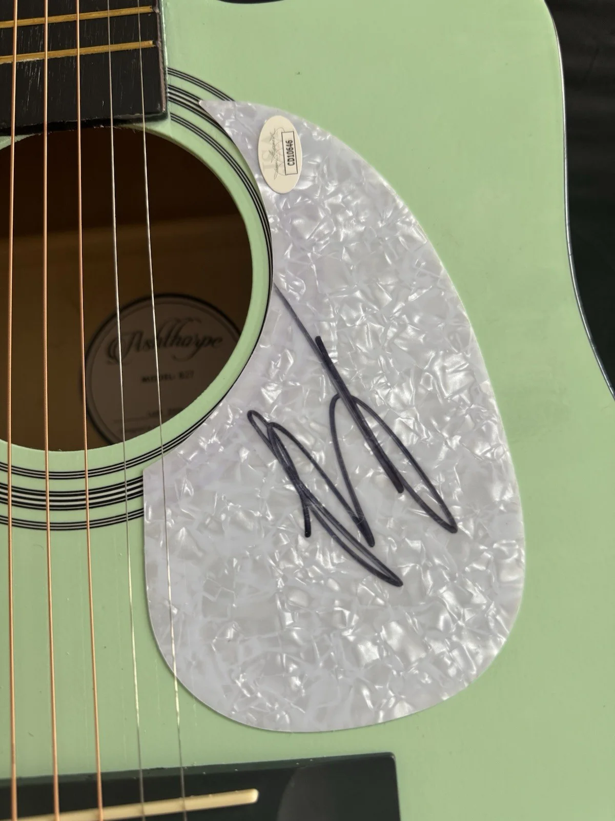 Luke Bryan Signed Autographed Full Size Acoustic Guitar Country JSA COA, image 2