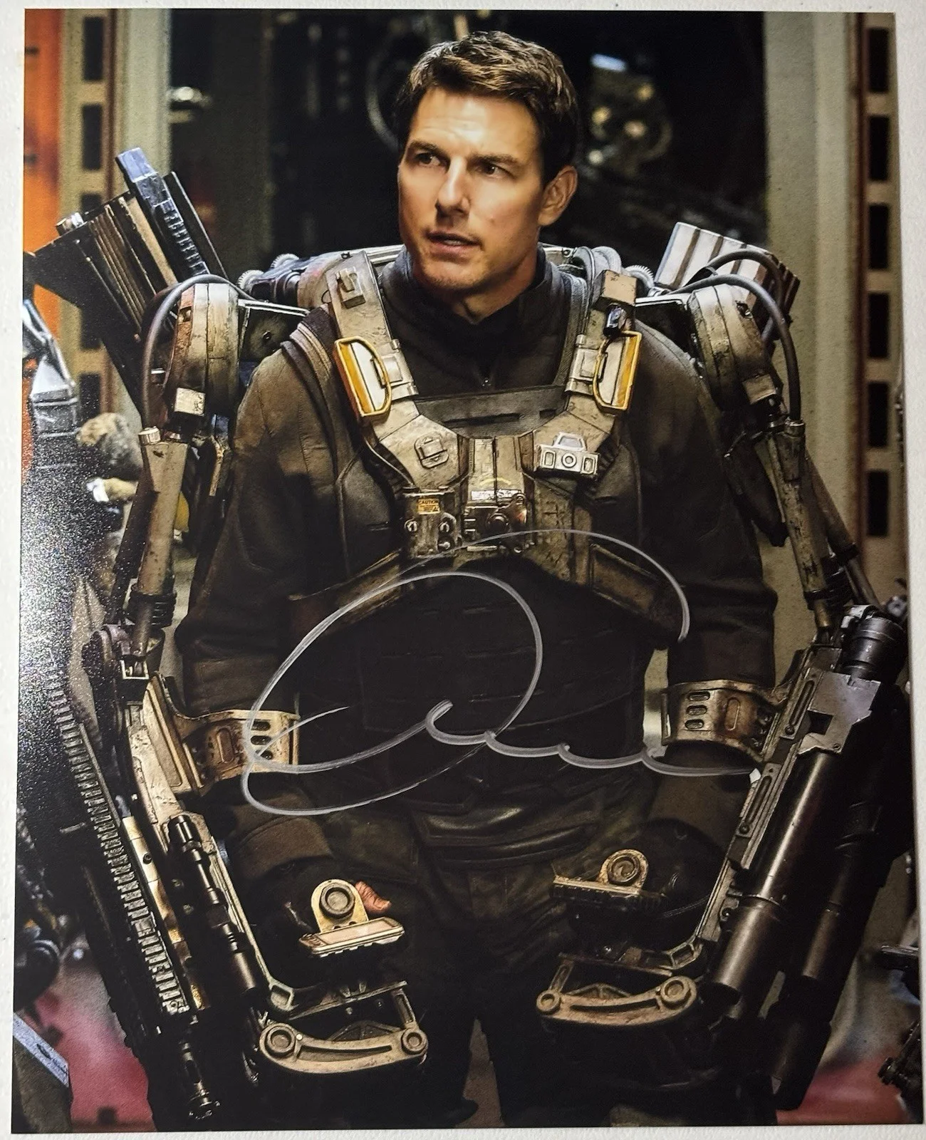 Tom Cruise — Tom Cruise Signed Photo, 8x10 With COA, Edge Of Tomorrow