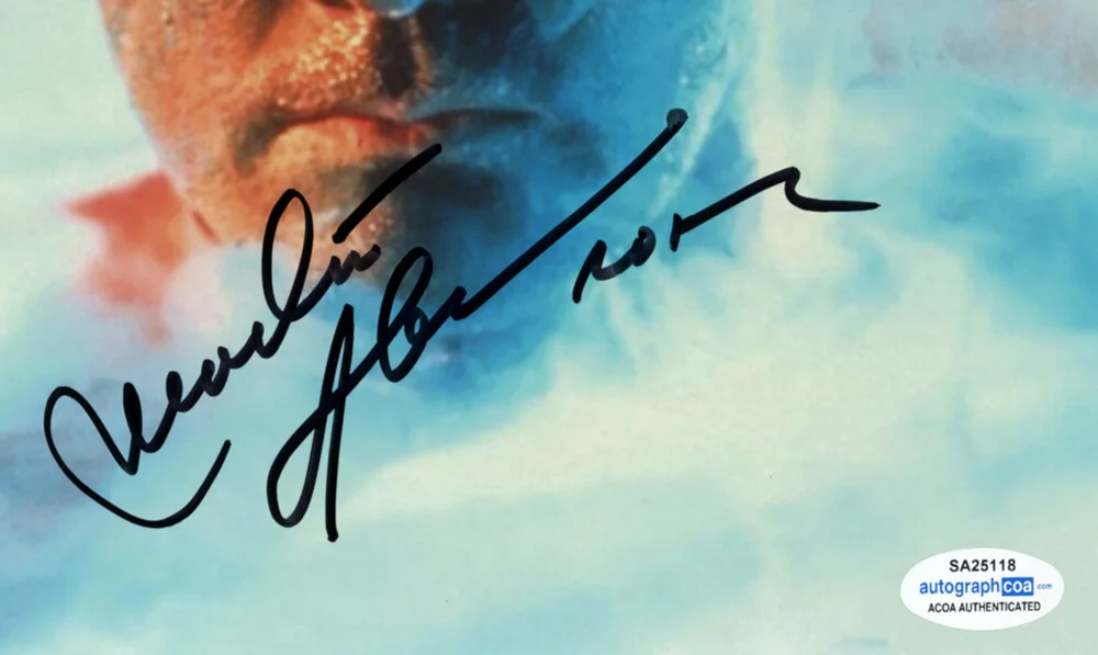 MARTIN SHEEN — Martin Sheen signed "APOCALYPSE NOW" 8x10 Photo h PROOF Autographed ACOA COA, image 4